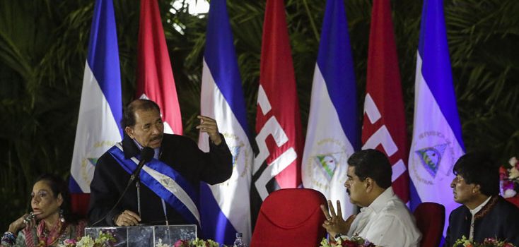 Ortega inicia su tercer período con su mujer como vicepresidenta
