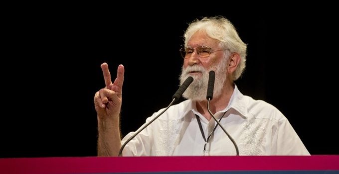 Leonardo Boff le dice a Ortega que deje de matar