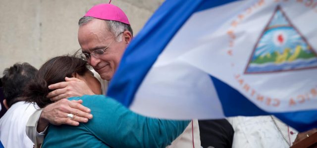 Quién es Silvio Báez el Obispo al que Ortega y Murillo planearon asesinar