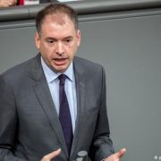 Unión Europea se sumaría a sanciones de EEUU