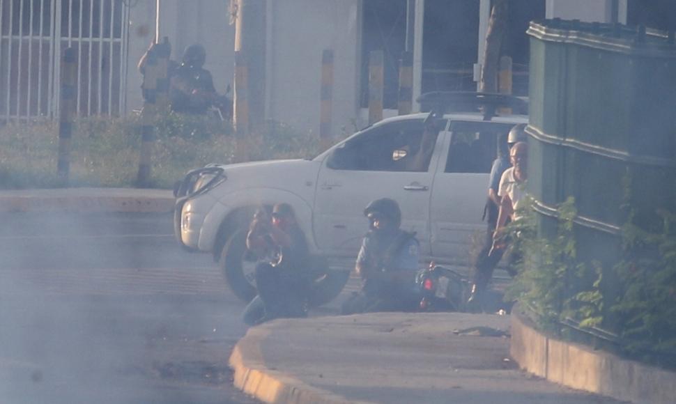 paramilitares y guardias en Masaya